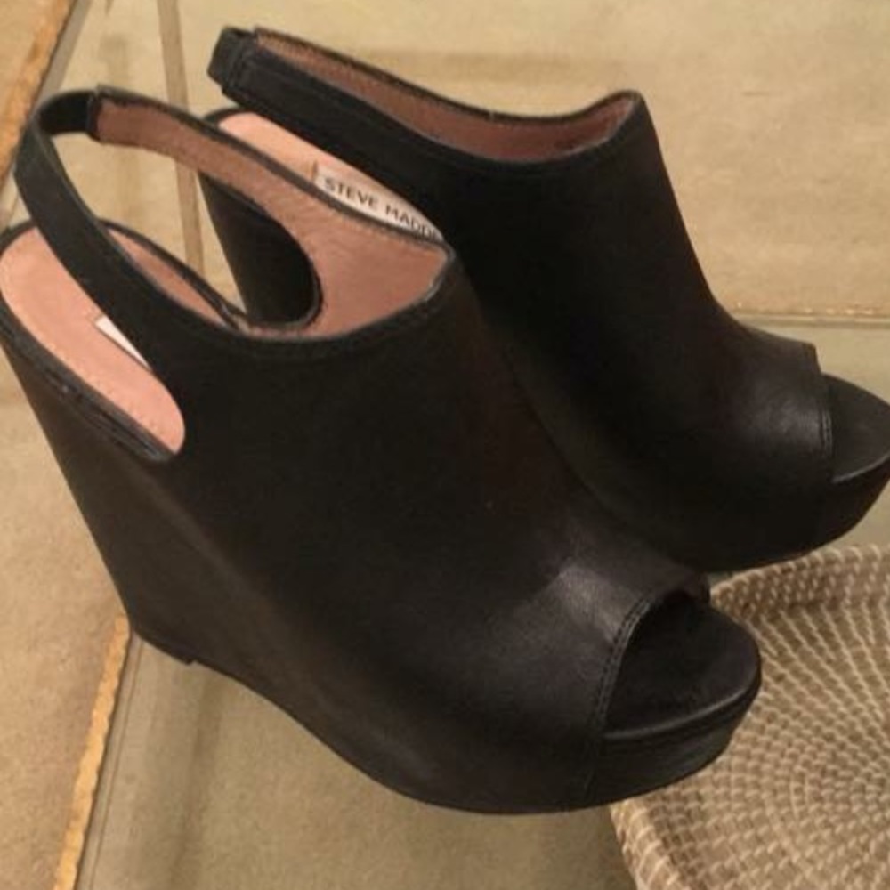Steve Madden Wedges